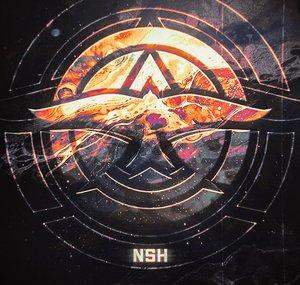 NsH