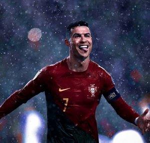 Cr7