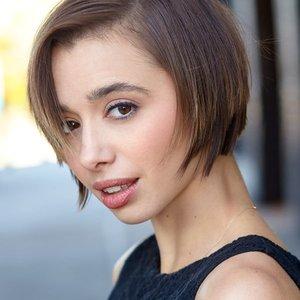 Emma Caymares