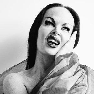Kembra Pfahler