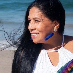 Ma. Elena Bañuelos