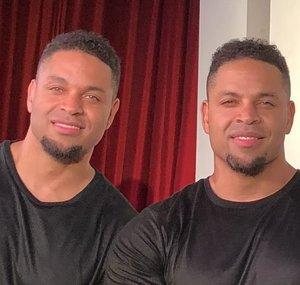 Hodgetwins Exclusive