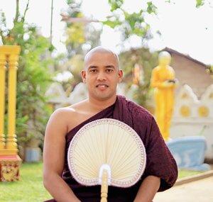 thorapitiye sarana himi කවි බන පිටුව