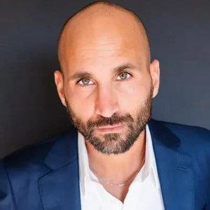 Tomer Oz