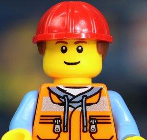 BUILDIN' BRICKS