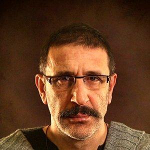 Cem Özer
