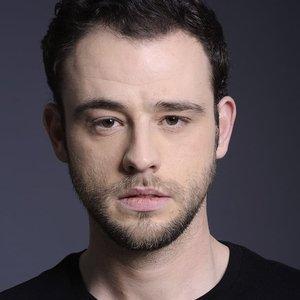 Miguel Santiago
