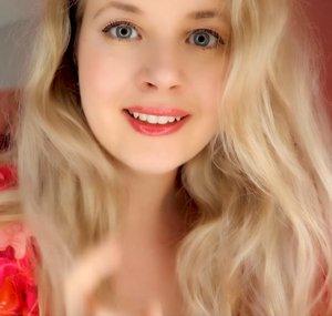 Valeriya ASMR