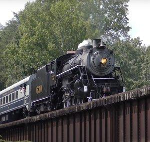 Midnight Railfan