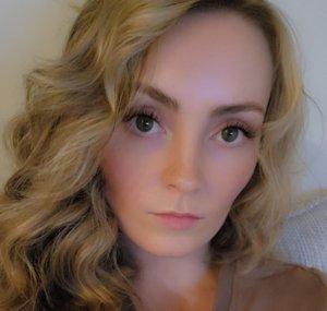 Katherina ASMR POV
