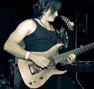 Derrick Schneider