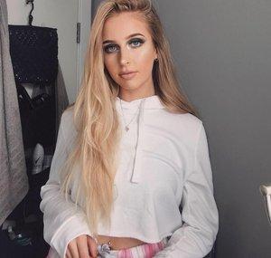Emmy Rosam Vlogs