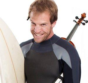 TheSurfingViolinist