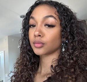 Lexi Vee