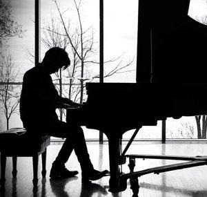 MusicMike512 | Michael Tai