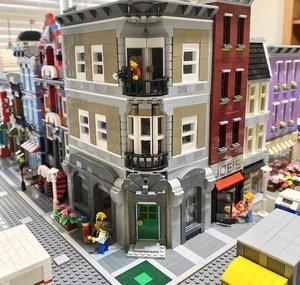 Brick Rhodes