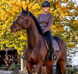 Momo Equestrian