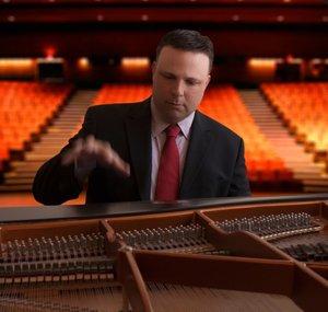 Tzvi Erez Piano