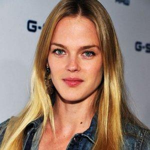 Shannan Click