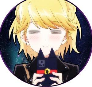 ♫Shadowruby55 Loquendoῼ