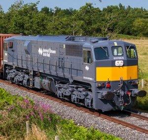 Eiretrains