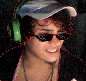 HunterXx LIVES 