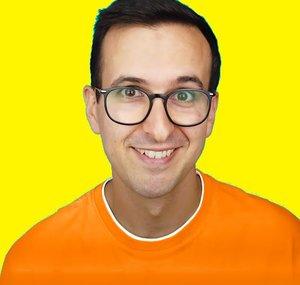 Tiago Catarino em Português