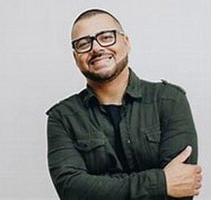 André Leono