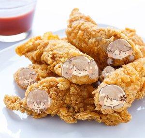 chicken TEAnders w/ dipping sauce