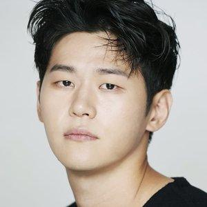 Lee Hak-ju