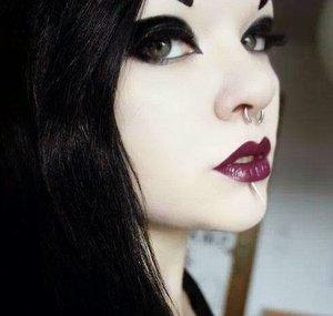 PorcelainDollVampire