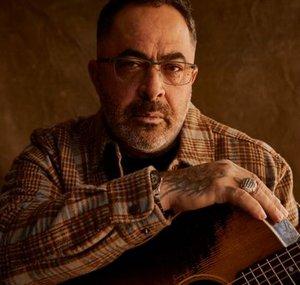 Aaron Lewis