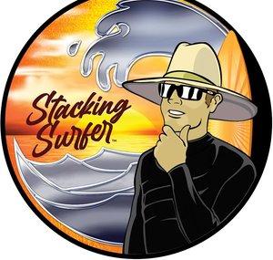 Stacking Surfer 🏄