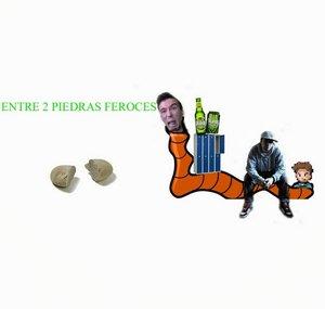 Entre dos piedras feroces