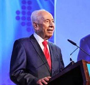 Peres