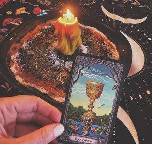 Magic_inside_tarot