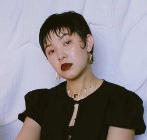 ashleyoutpaged