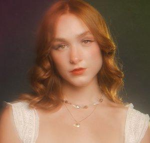 Bella White