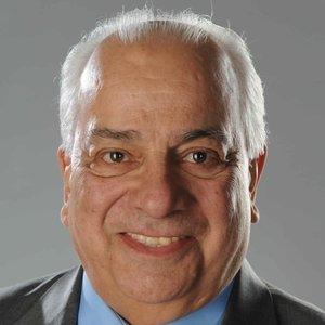 Zeki Alasya