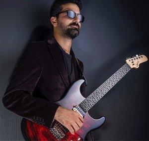 Microtonal Guitar - Tolgahan Çoğulu