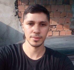 Alex Breno