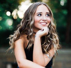 Ali Brustofski TV