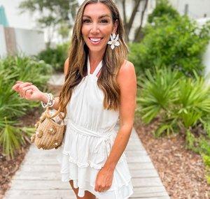 Face First Fashion - Beth Hunter