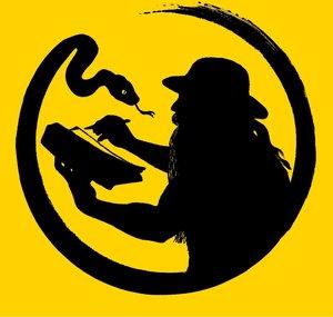 Snake Artist