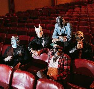 Hollywood Undead