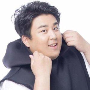 Zhen Yang