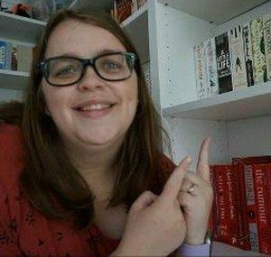 Rebecca Reads