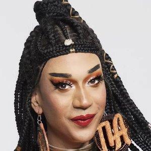 Tia Kofi