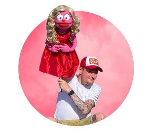 Lee Thompson - Puppeteer