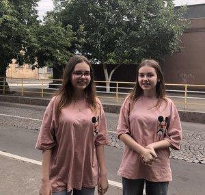 Сестрички Twins